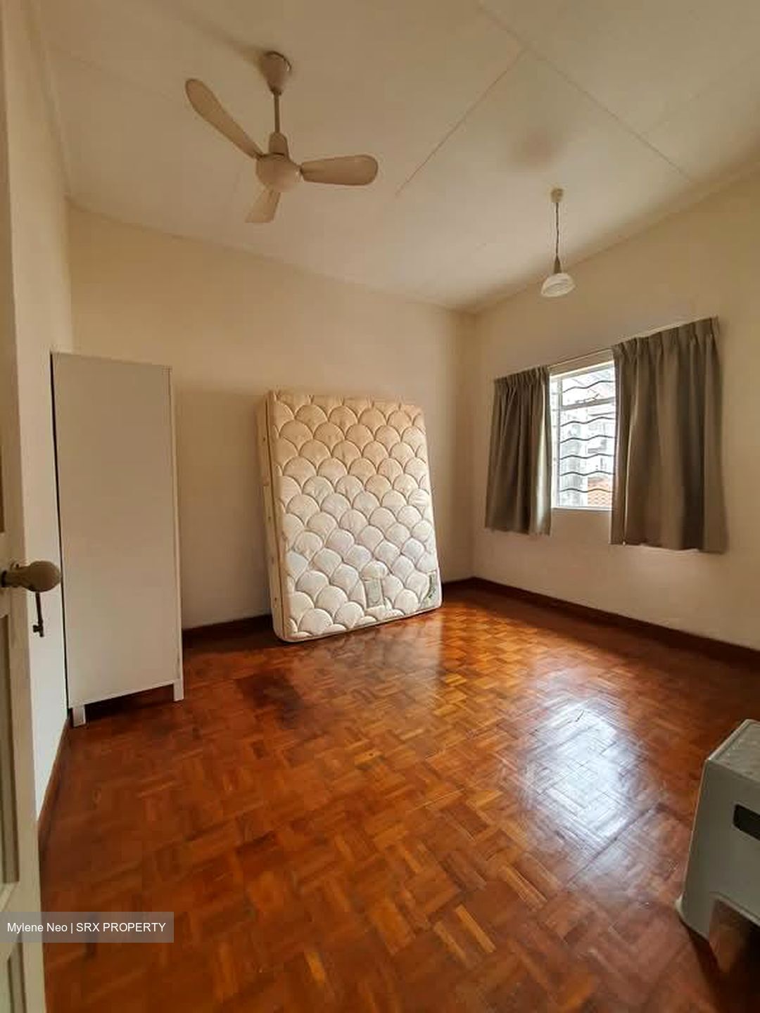 Thomson Garden Estate (D20), Terrace #588126511